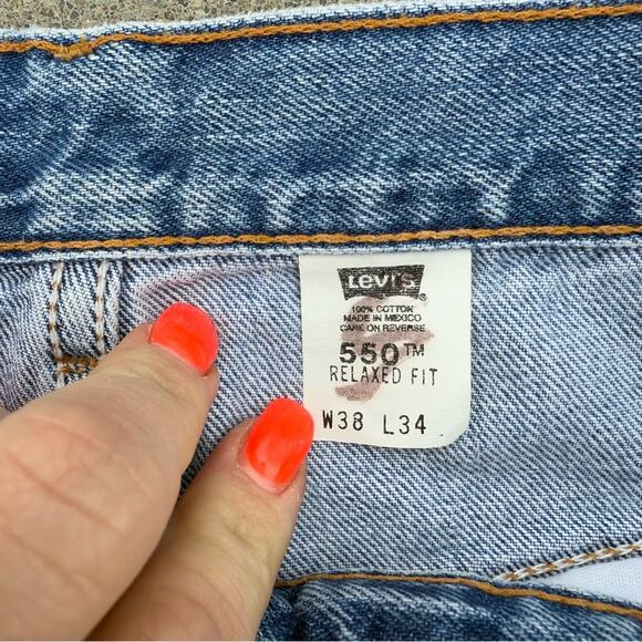 Vintage Y2K Levi's 550 Relaxed Fit Men's Blue Dad Denim Jeans 38x34 - Picture 8 of 13